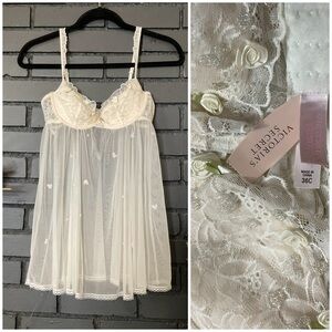 NWT Vintage 2004 VS White Bridal Lace babydoll & Thong Panty Set 36C